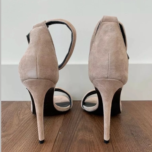 Nicholas Jocyln Tubular Sandals - Picture 5 of 10